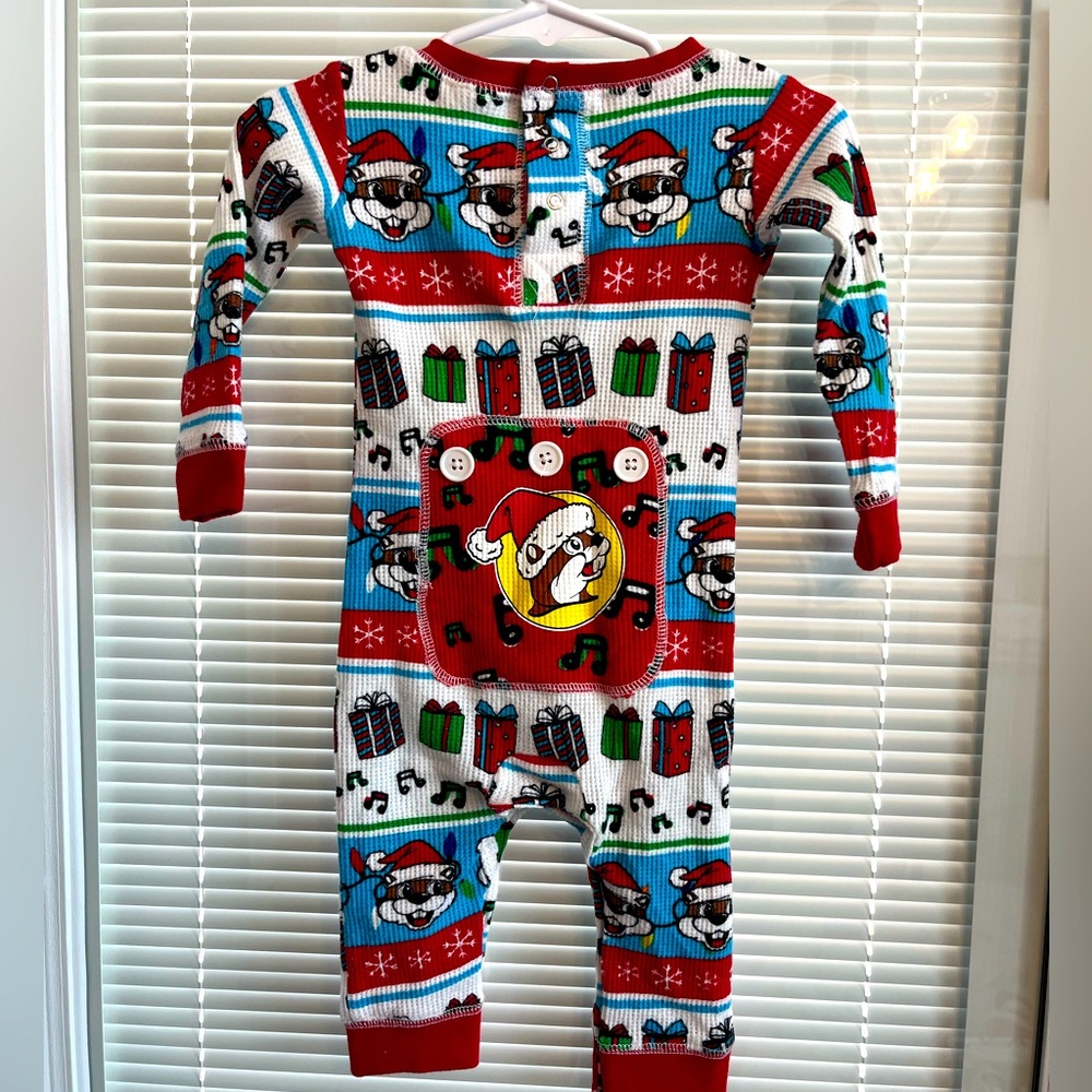 Baby Christmas Romper - Buccee’s - size 6m. Waffle material. Butt detail.